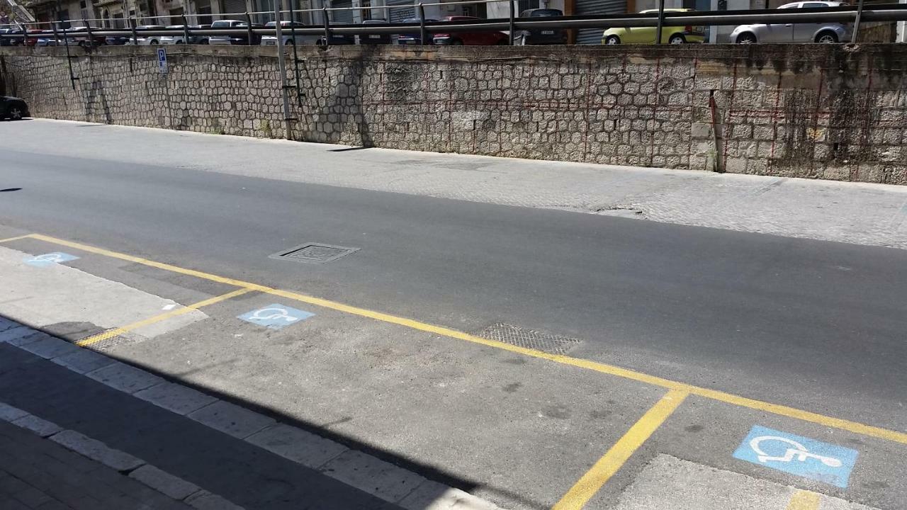 Casa Della Nonna Villa Modica Bagian luar foto