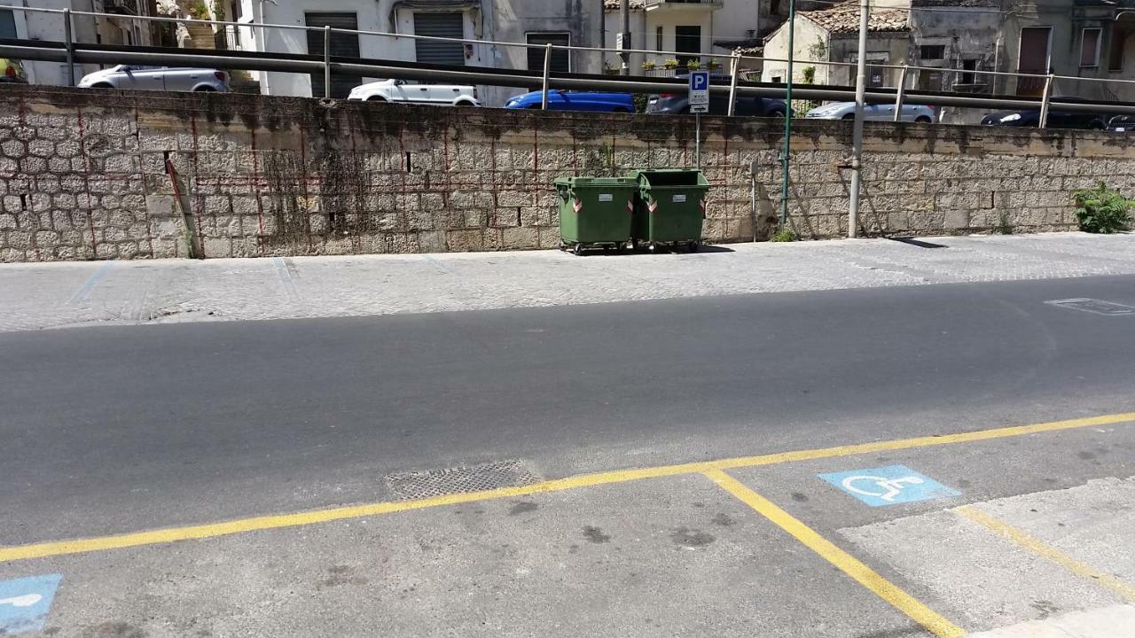 Casa Della Nonna Villa Modica Bagian luar foto